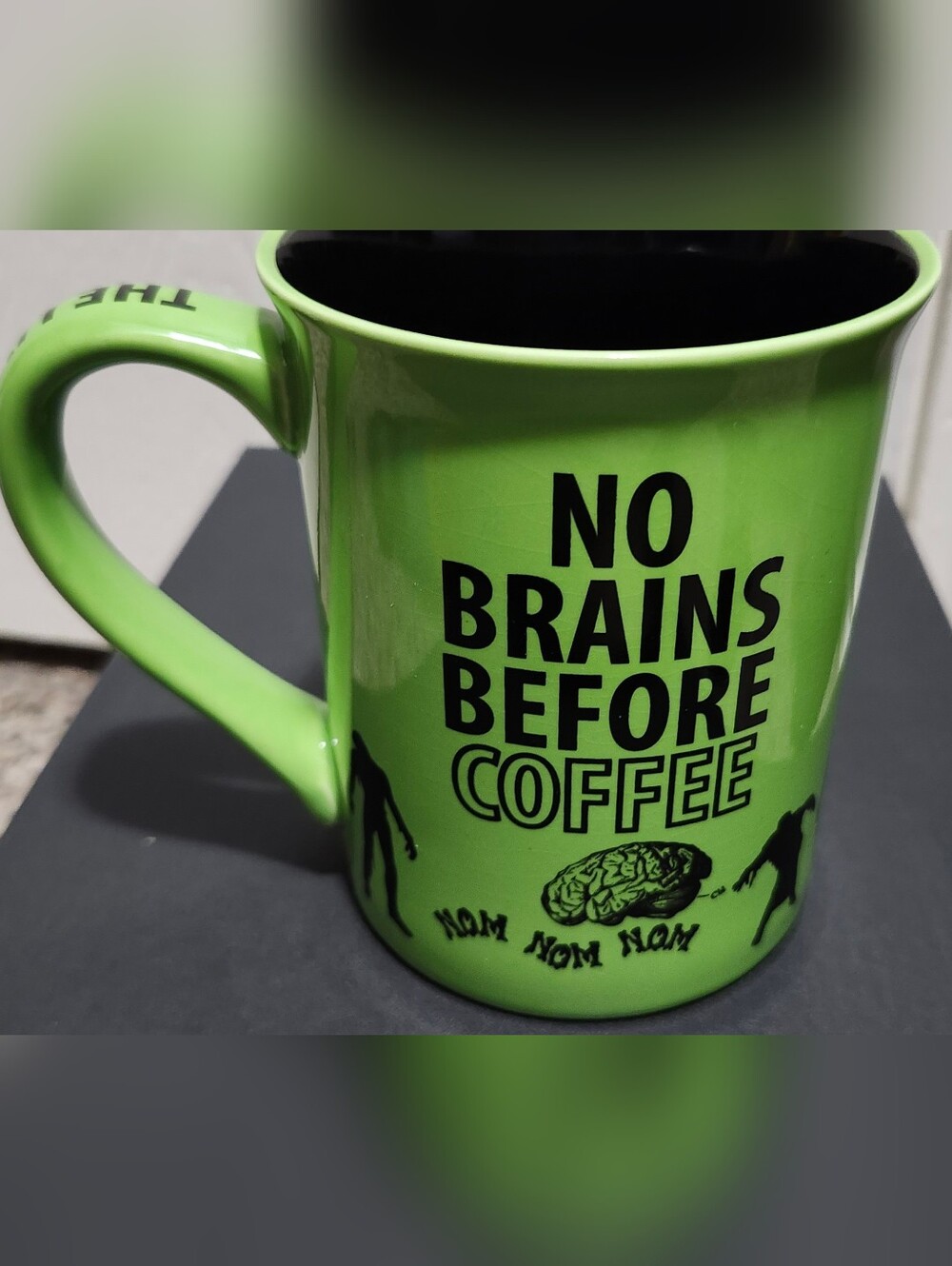 No Brains Before Coffee Green Ceramic Mug
